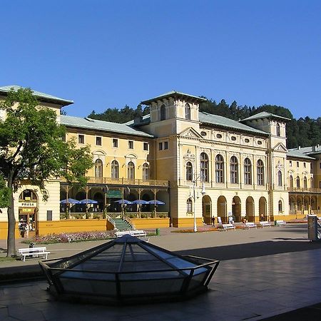 Stary Dom Zdrojowy Hotel Krynica Zdroj Luaran gambar